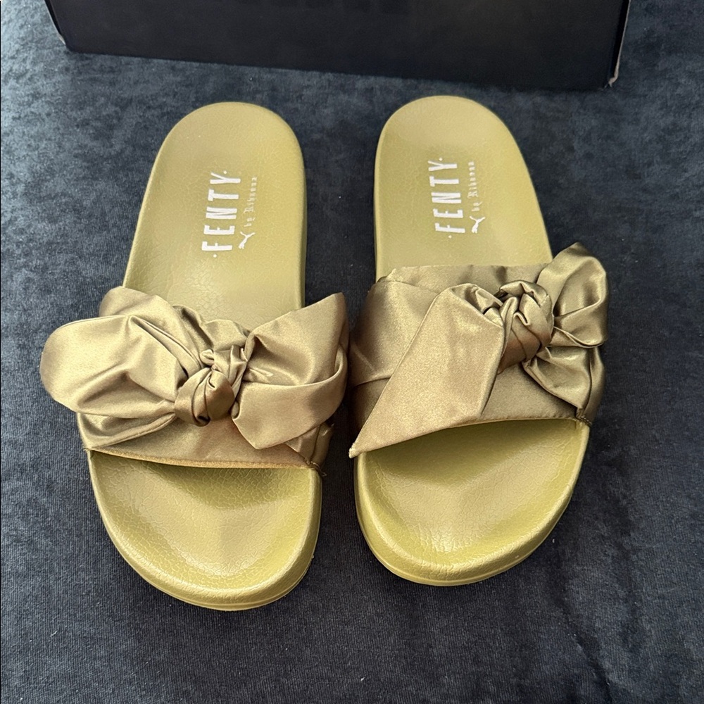 Fenty by Rihanna Women's Satin Bow Slippers - Gold
